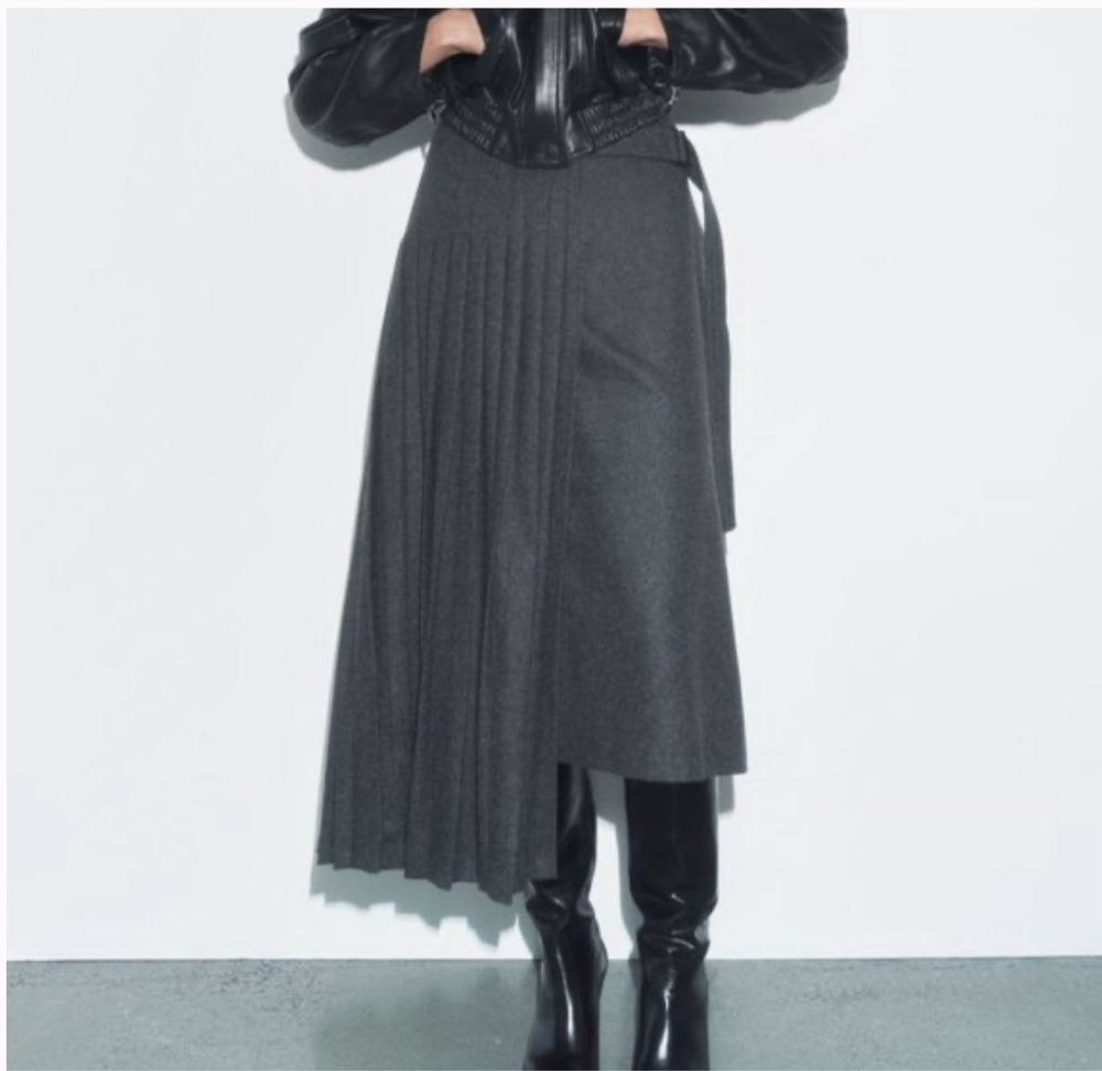 Продам юбку zara. Новая. Размер 36(S)