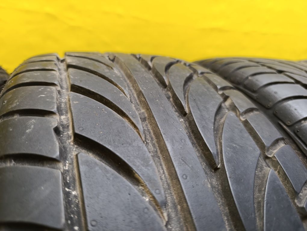 Шины 215/40 ZR18 Achilles комплект.