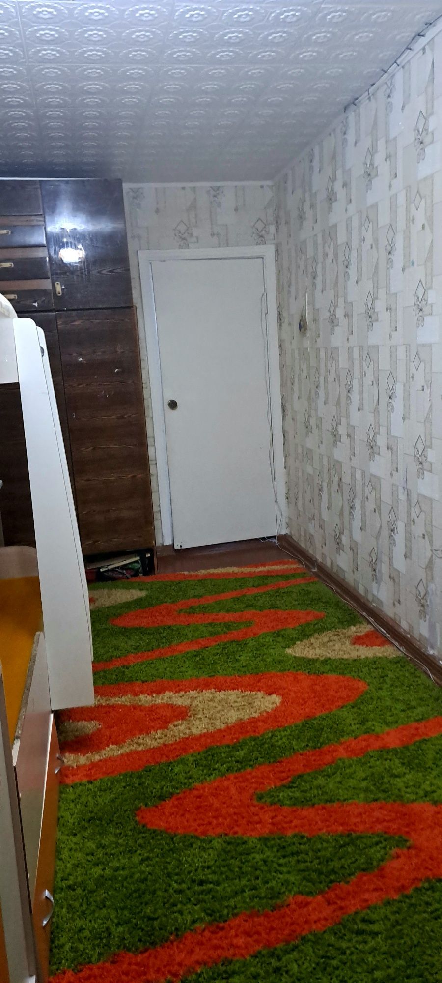 Продам квартиру 2ком революция