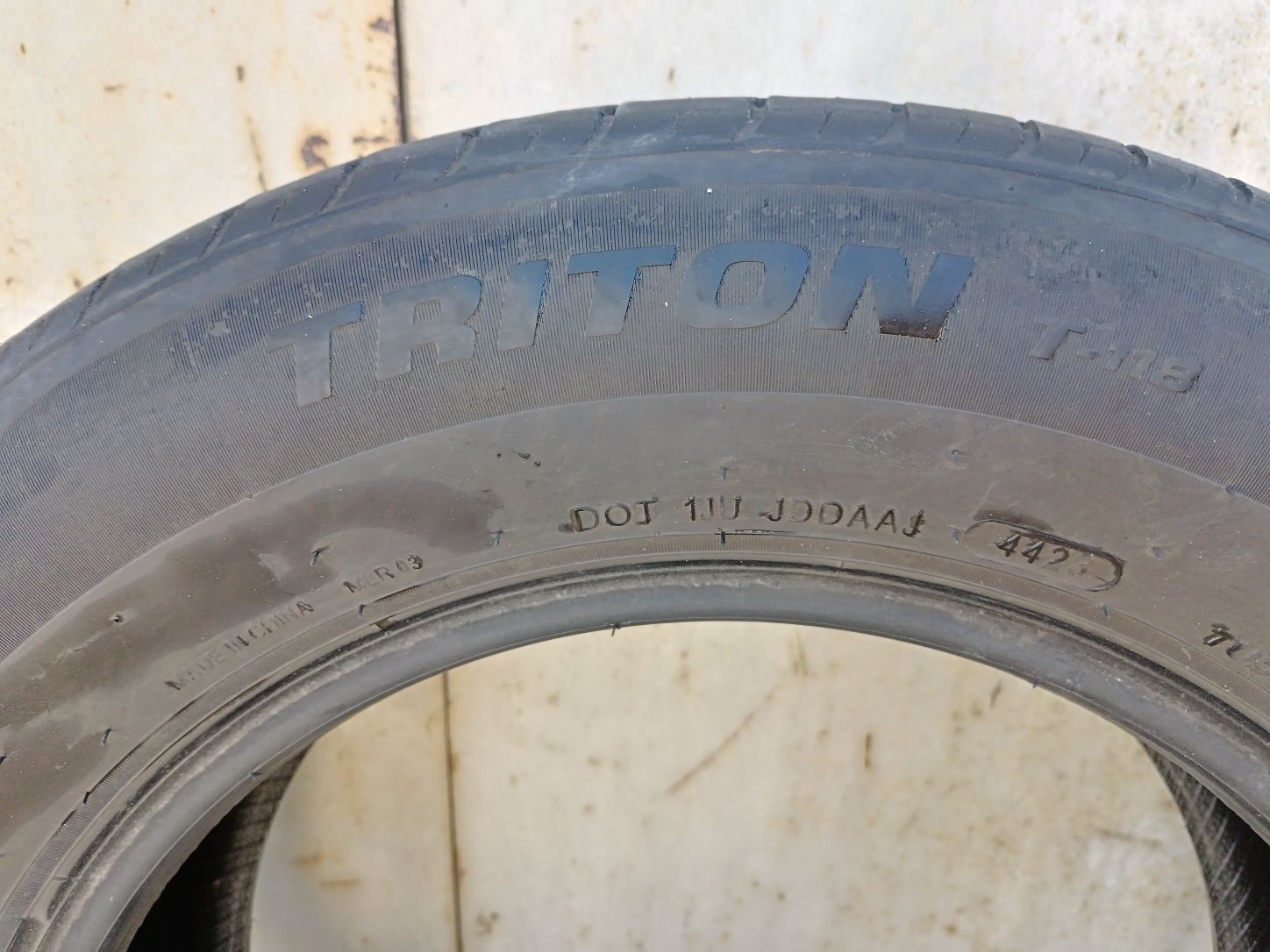 Продам 2 шины Trazano T-118 205/65 R15