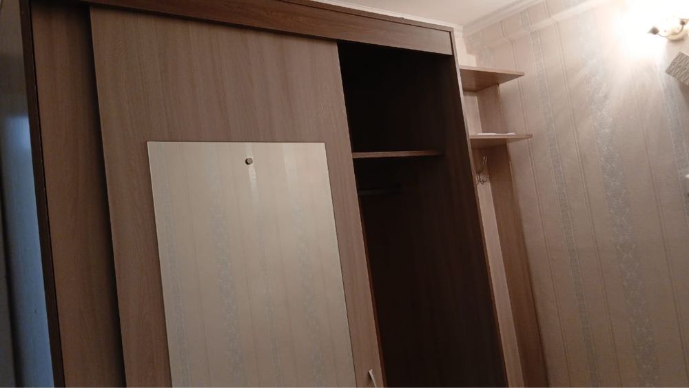 Продам болшую прихожку