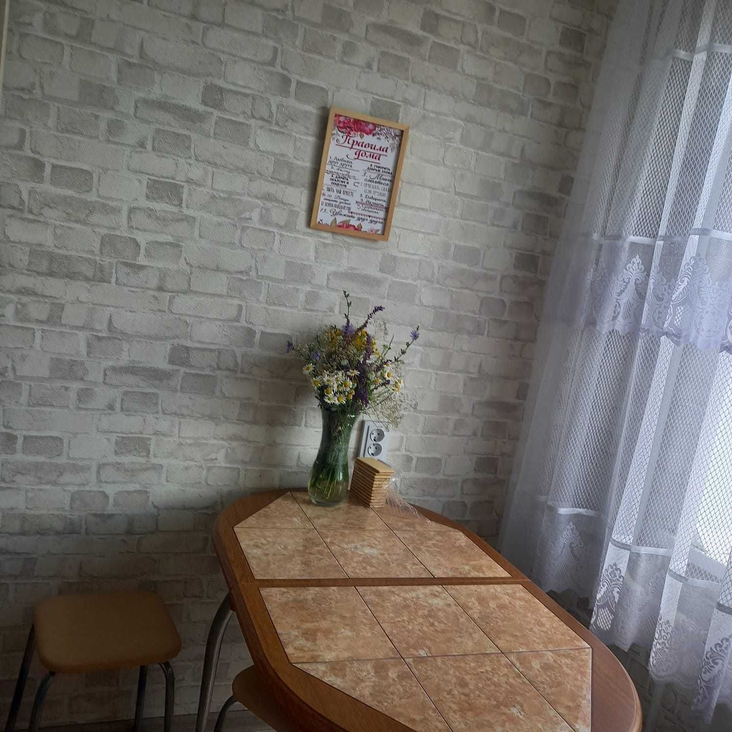 Продам 3 комн.квартиру на 1 микрорайоне