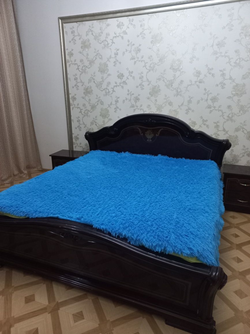 Спальний гарнитур