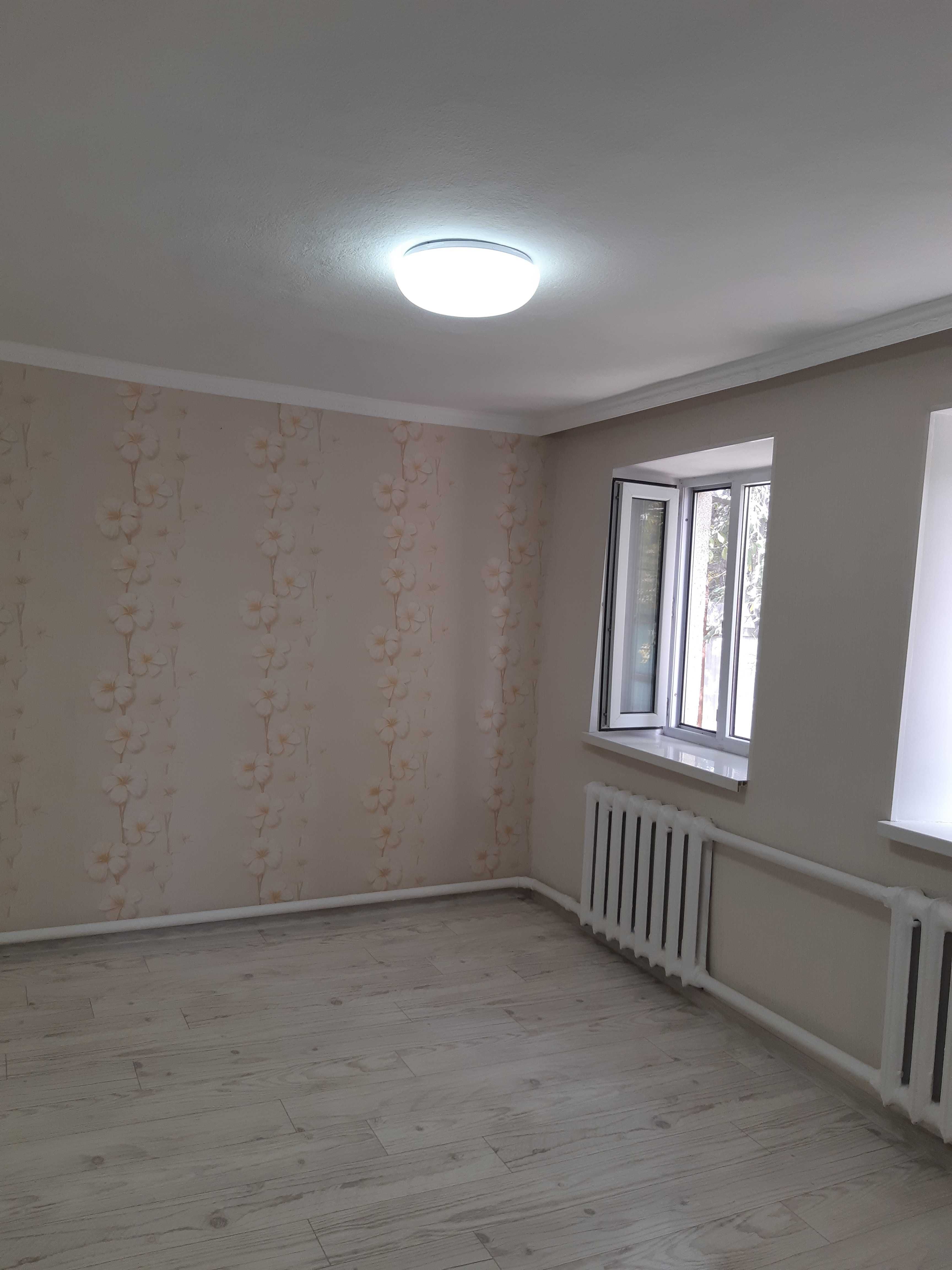 Продается дом в г Шу по Муратбаева,район магазина Майра