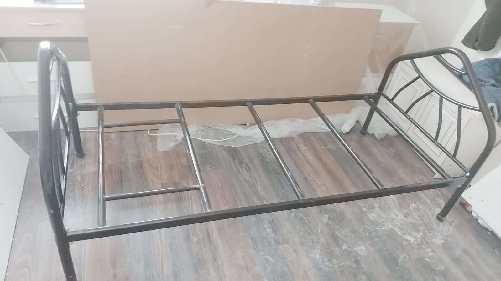Срочно отдам диван, 2 кровати