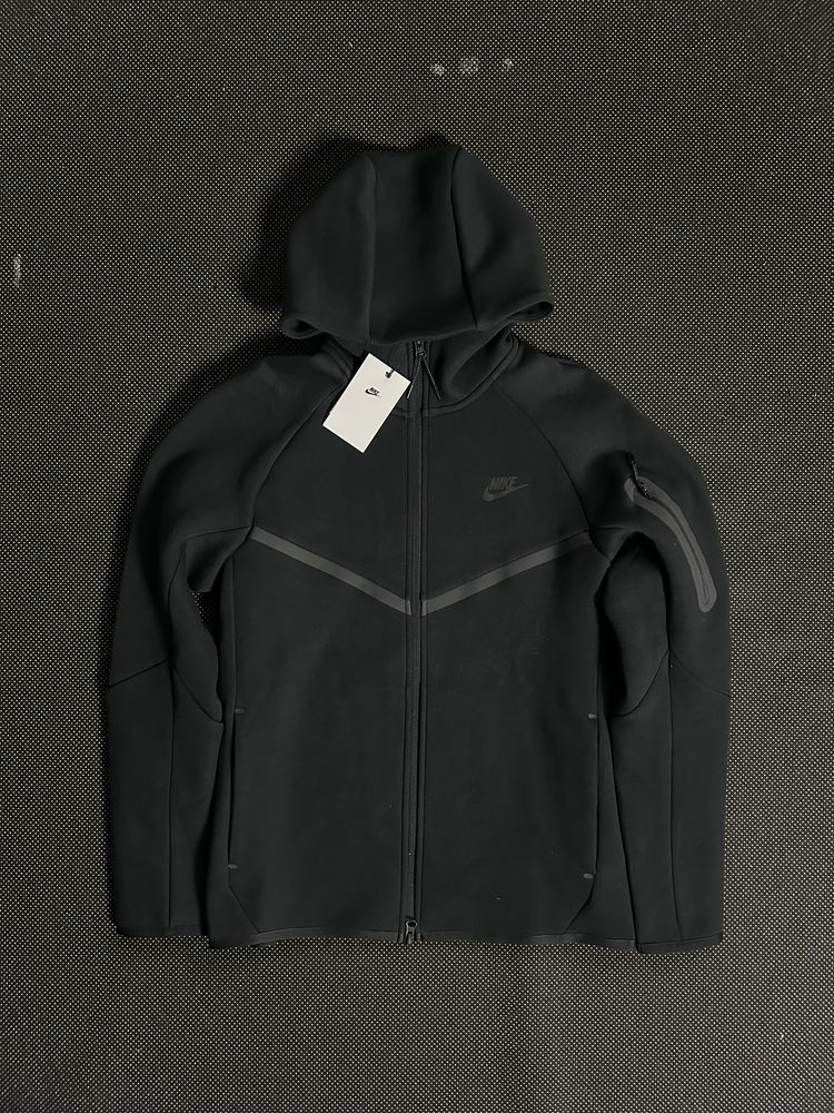 Nike Tech Full-Zip Windrunner Hoodie