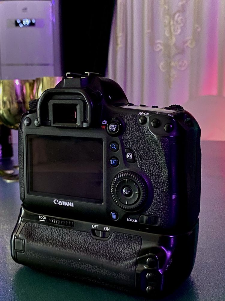 Фотоаппрат canon 6d