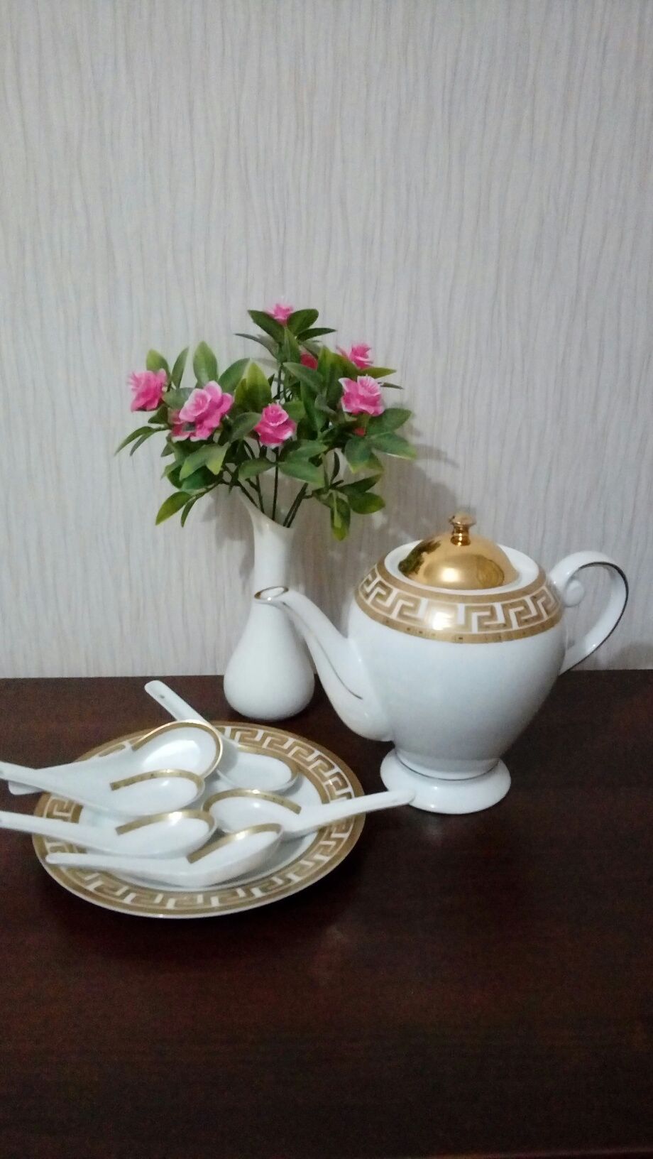 Продам чайник Версаче