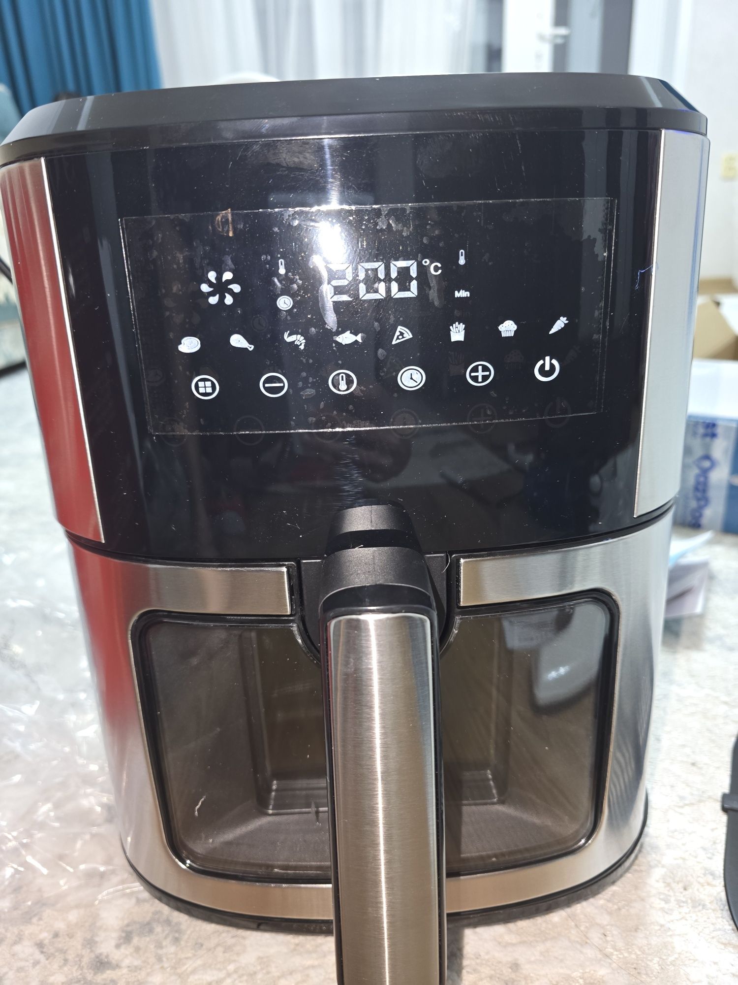 Продаётся электрогриль SOKONY SK-10042
