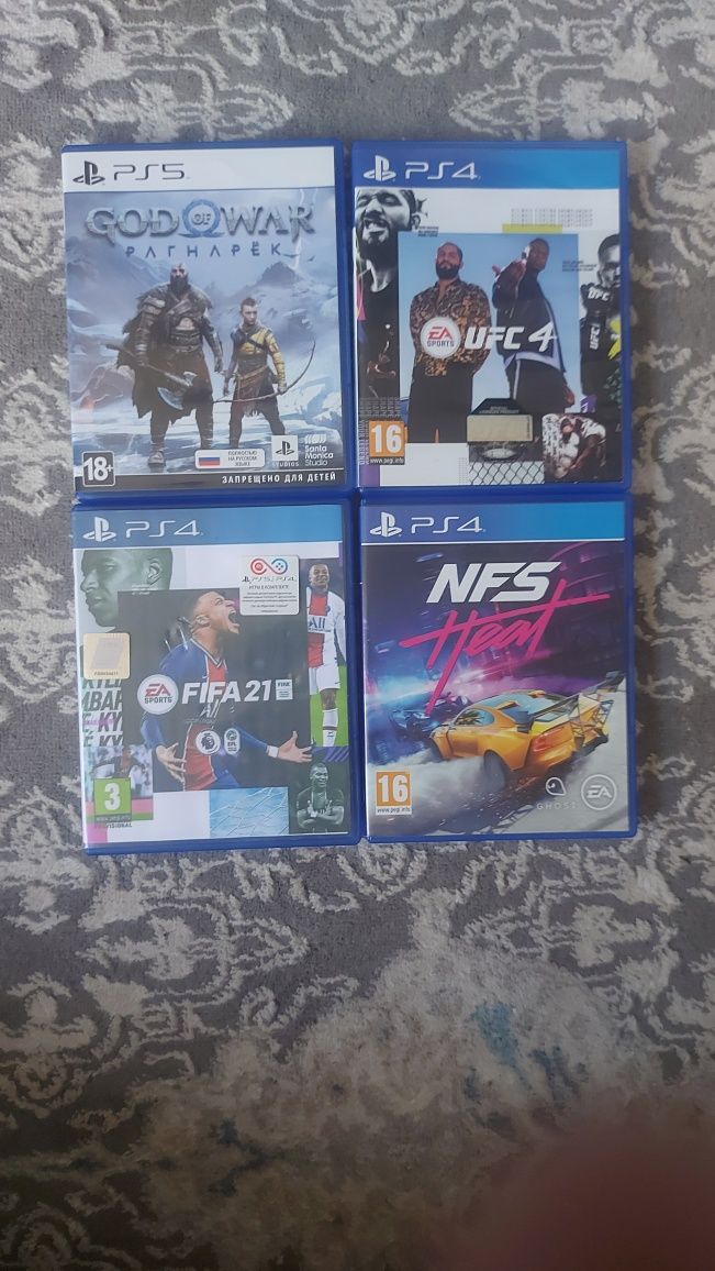Продам Playstation 5 с подпиской