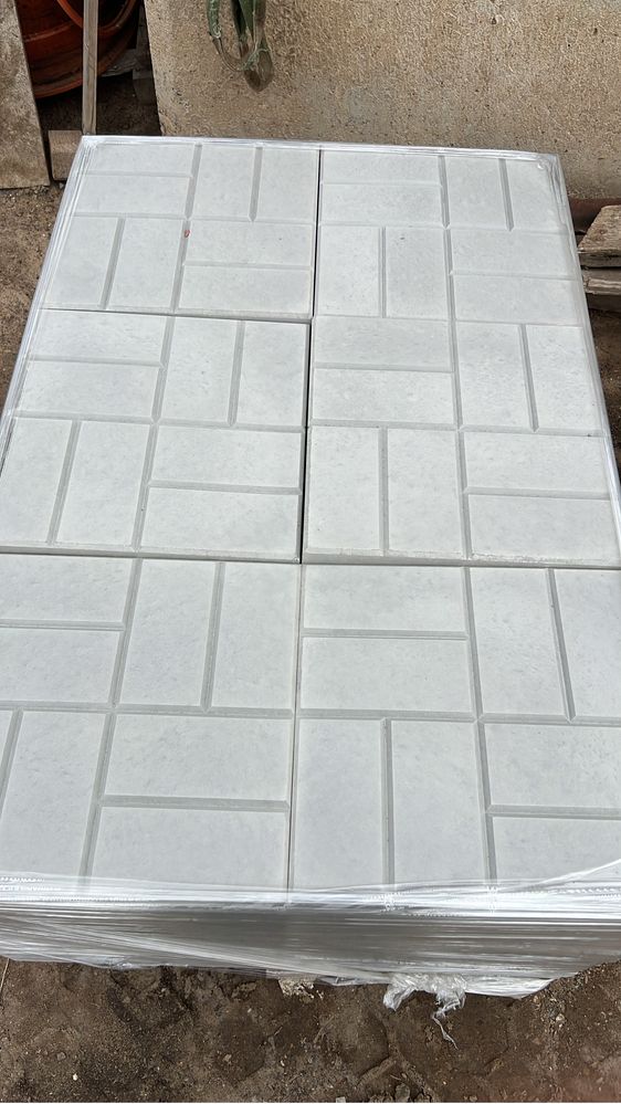 Продам брусчатку 40*40*5