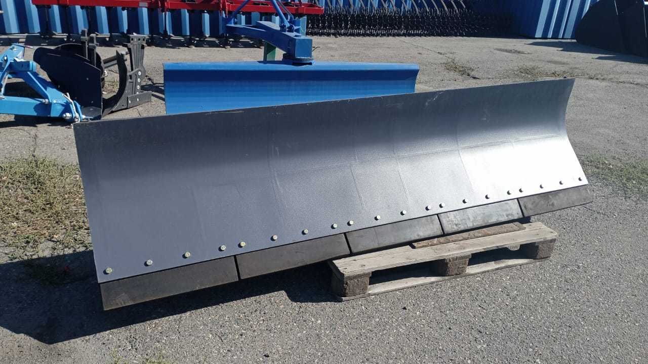 Коммунальный отвал КО-4