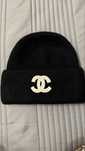 Шапки под Chanel