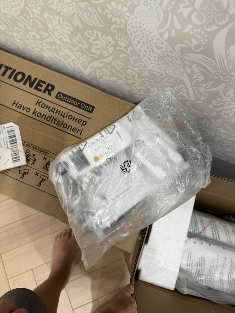 Продам кондиционер Samsung AR09TXHQASINUA/XUA