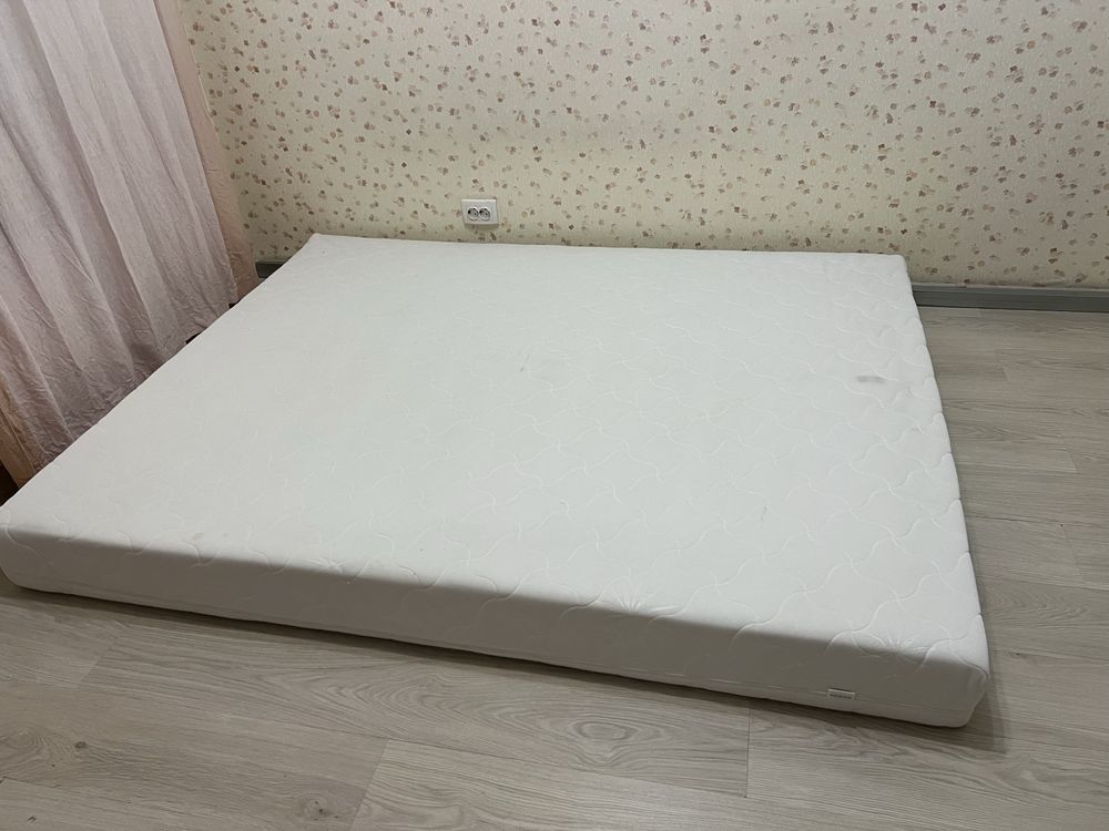 Продам матрац двуспальный