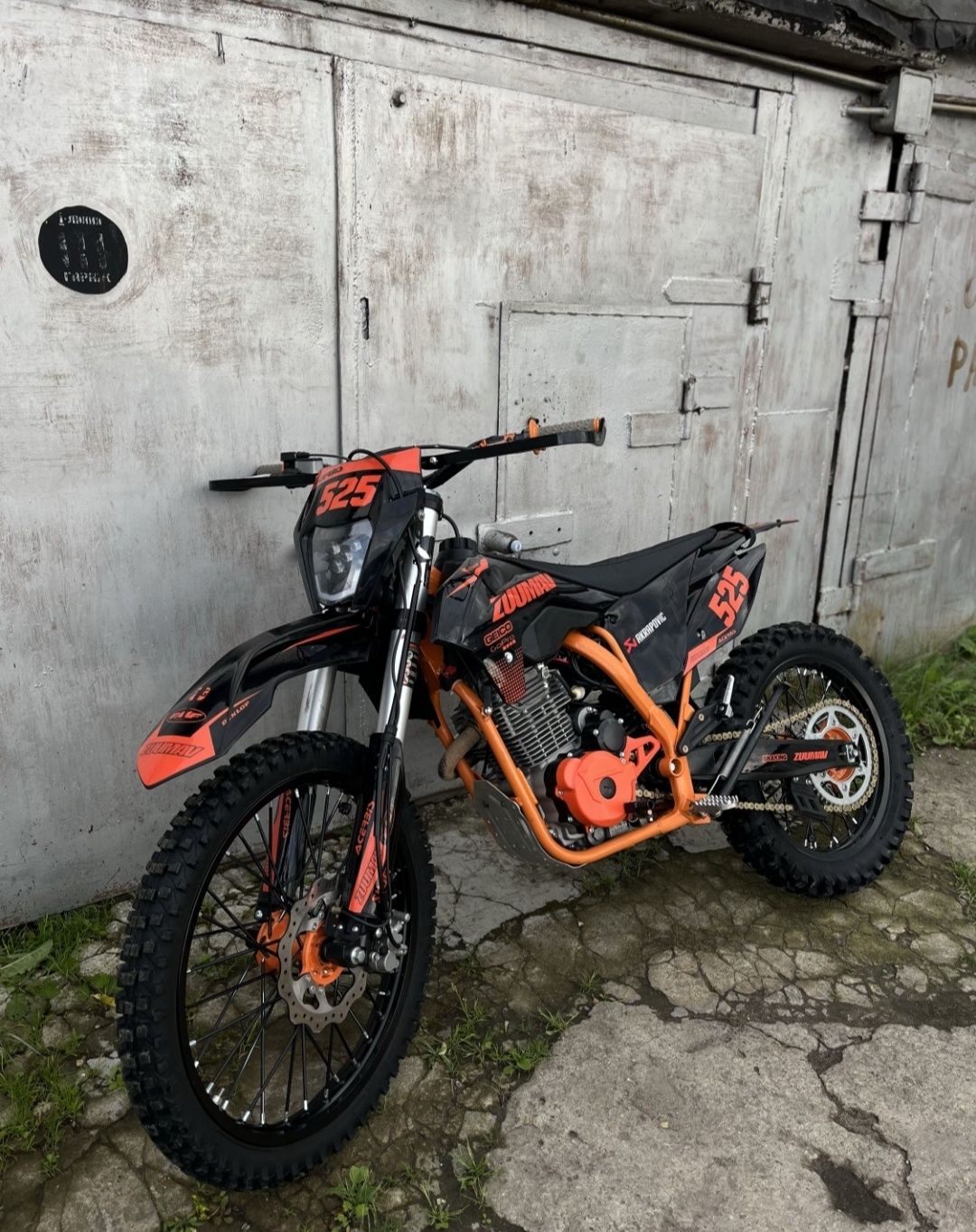 Обменяю эндуро мотоцикл ZUUMAV K5 CB250FR