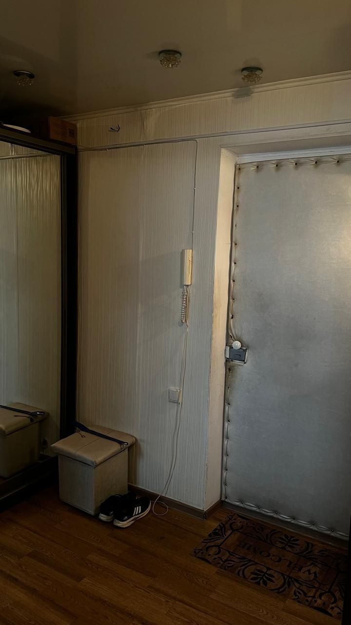 1-комнатная квартира · 45.7 м² · 2/5 этаж, Валиханова,2006г.п