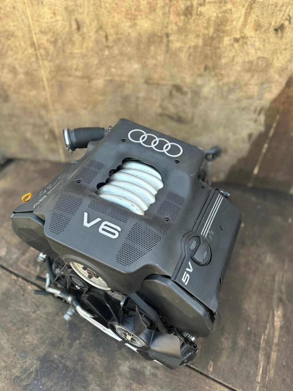 Контрактный двигатель Audi A6 C5, A4, объем 2.4-2.8