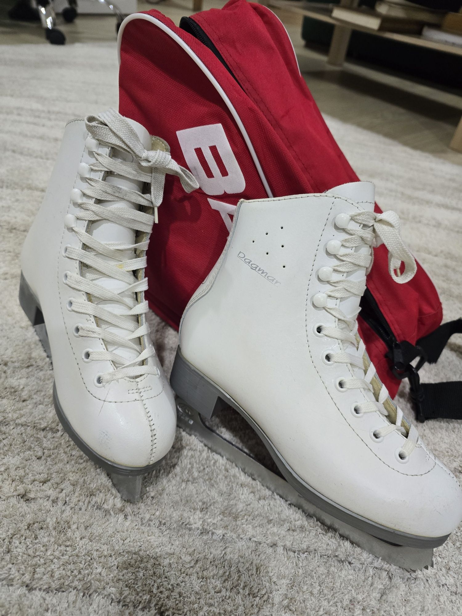 Фигурные коньки Botas Dagmar 34p