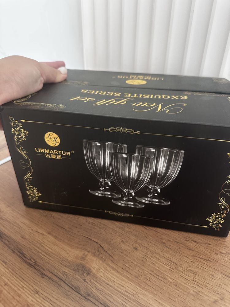 Продам фужеры для напитка