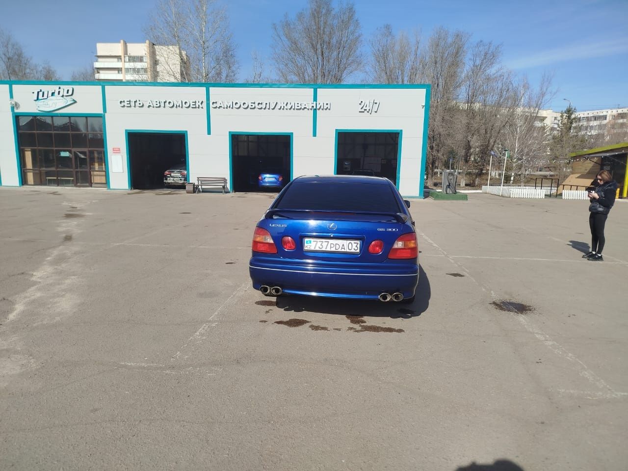 Продам машину GS300