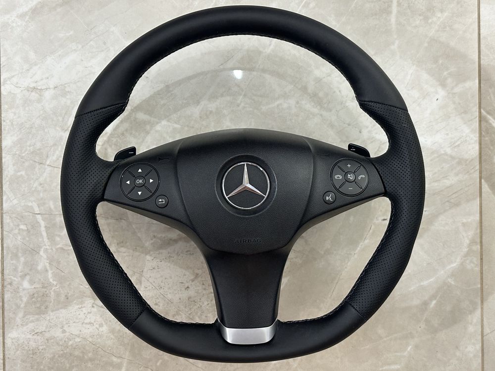 Руль amg w212 w204 с лепестками