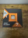 AMD Ryzen 7 7800X3D