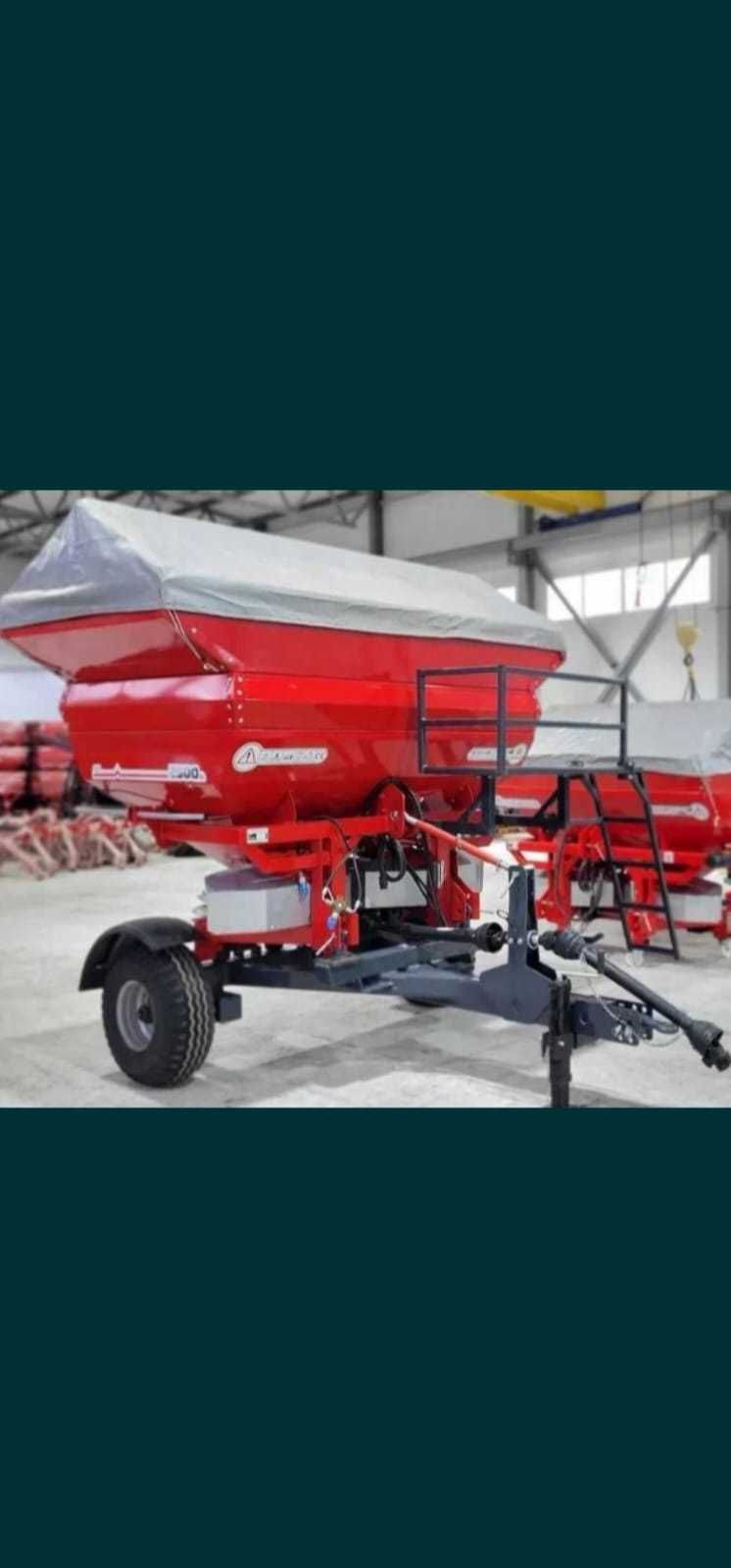 Разбрасыватели минеральных удобрений AGH-T2.01/2500; AGH-T2.01/3000