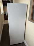 Продам морозильник Hisense