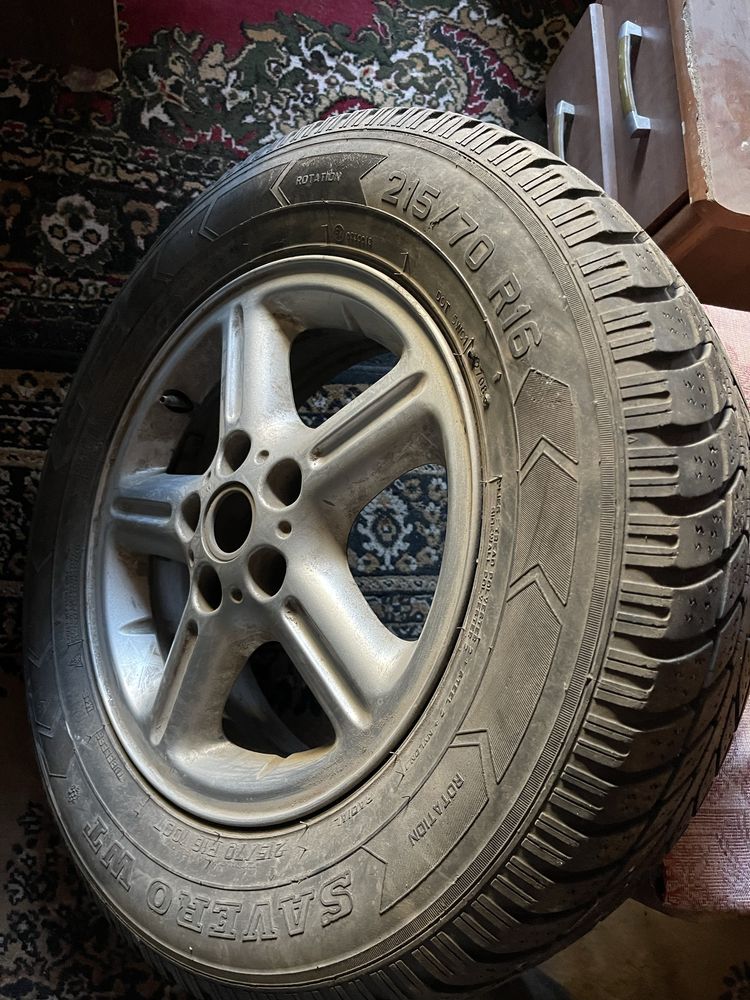 Диски оригинал «Land Rover Frilender” ровные,не ваниные