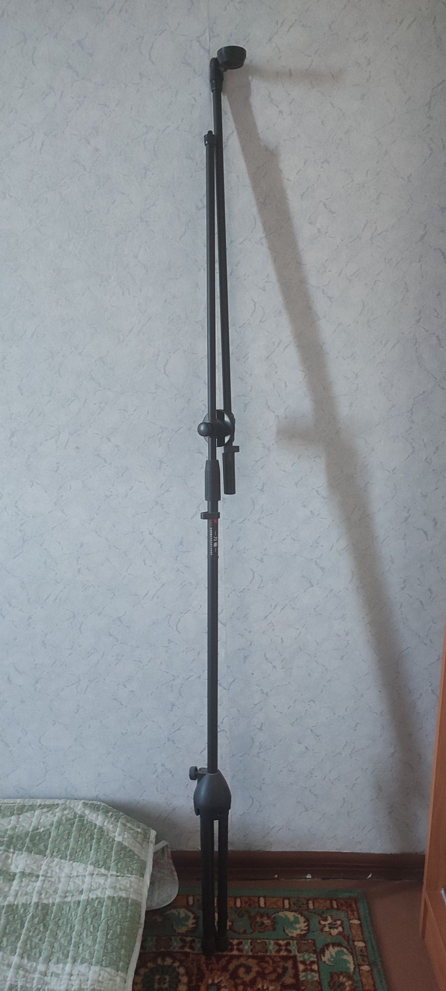 Микрофон behringer c-1u, стойка для микрофона
