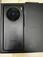 Vivo X100 (Аксай 0709) номер лота 613378