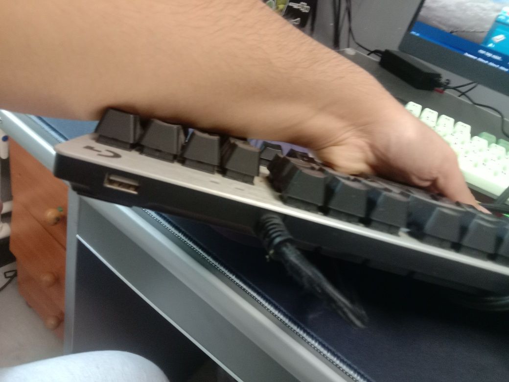 Logitech G413 silver
