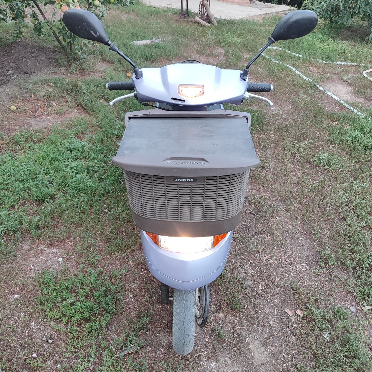 Мопед Honda Dio Cesta