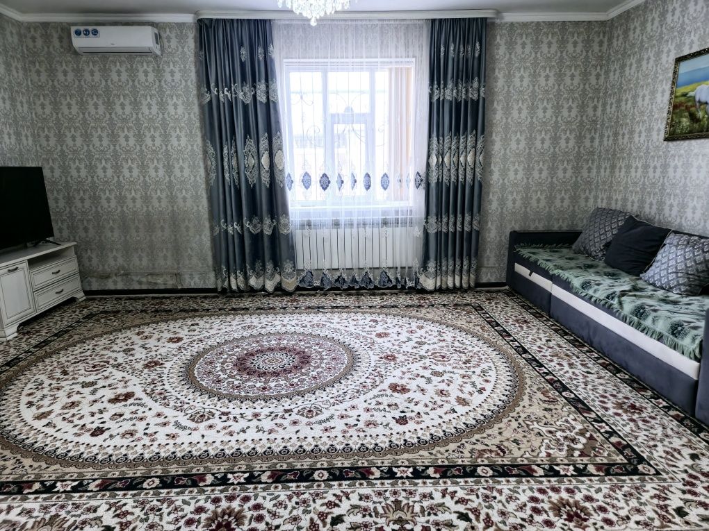 Үй сатылады, 12 соттық жер (саман)