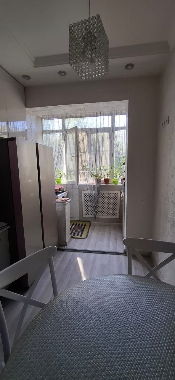Продам 3 комнатную квартиру