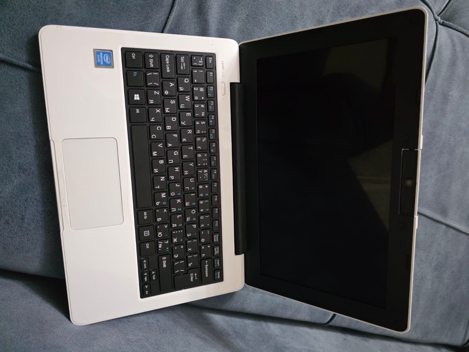 ноутбук Leap T304 SF20GM6 в отличном состоянии