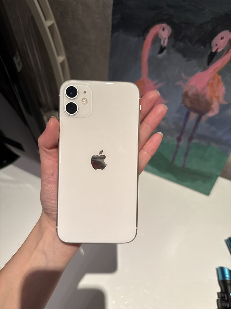 Продам iphone 11