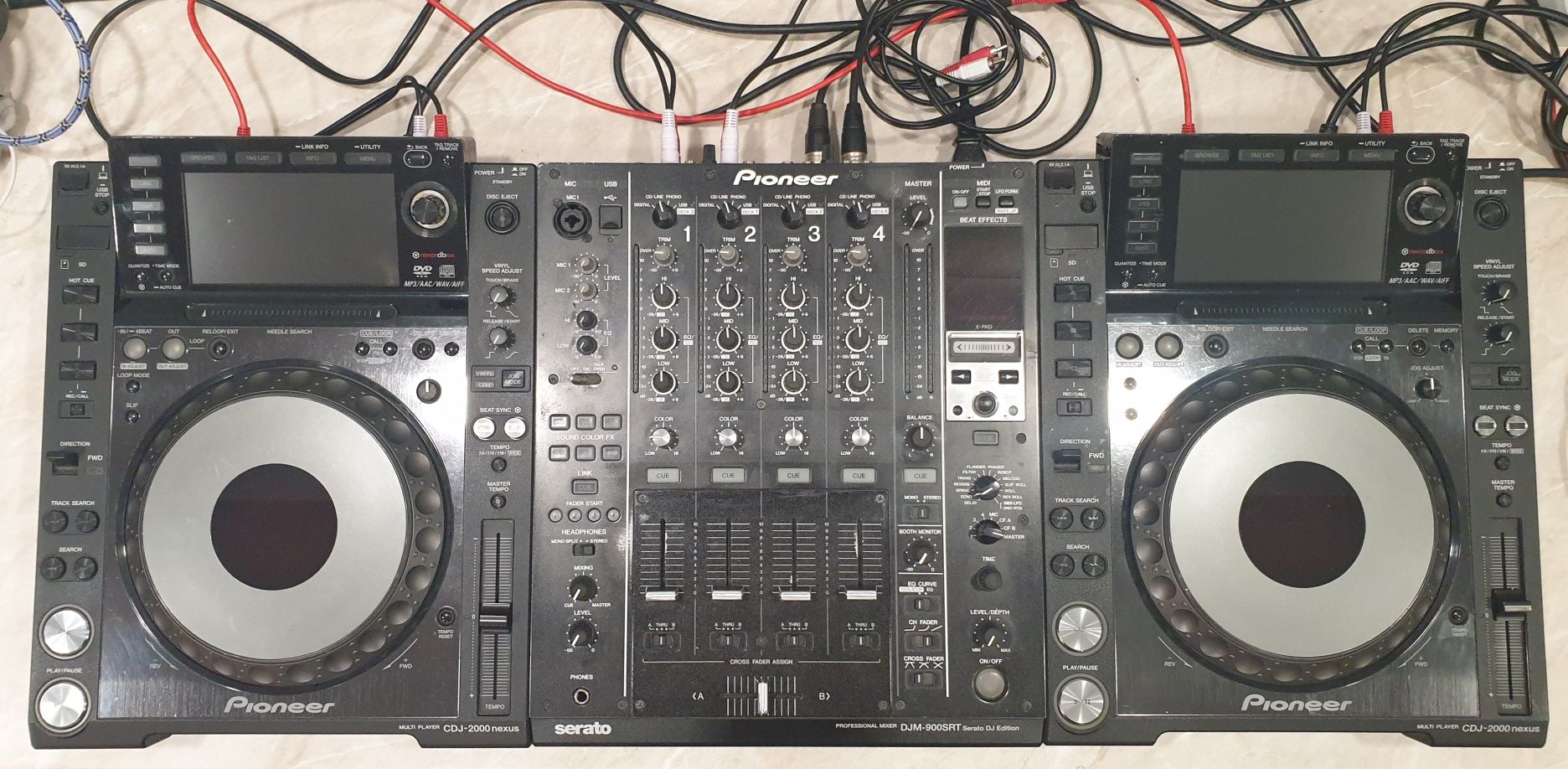 Dj комплект Pioneer 900 srt и 2000 Nexus