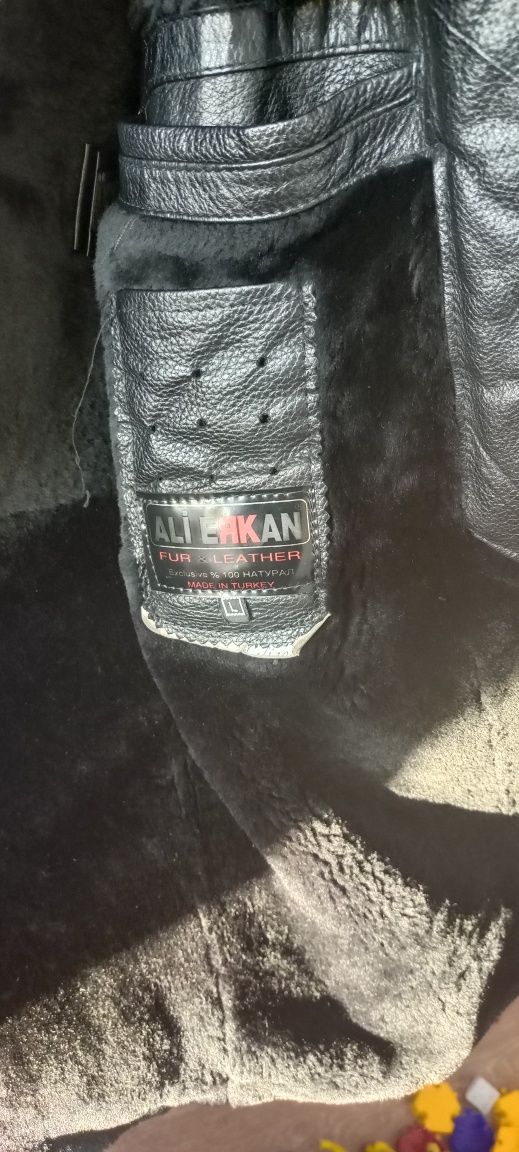 Продам мужскую дубленку