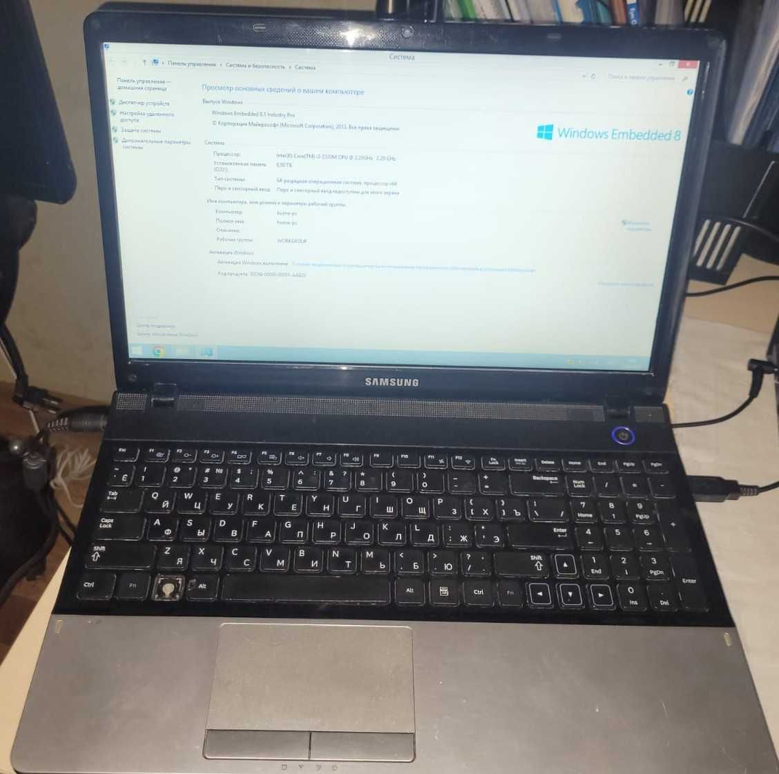 Ноутбук Samsung NP300E5A (Intel Core i3, 2350M, 2.3 ГГц)