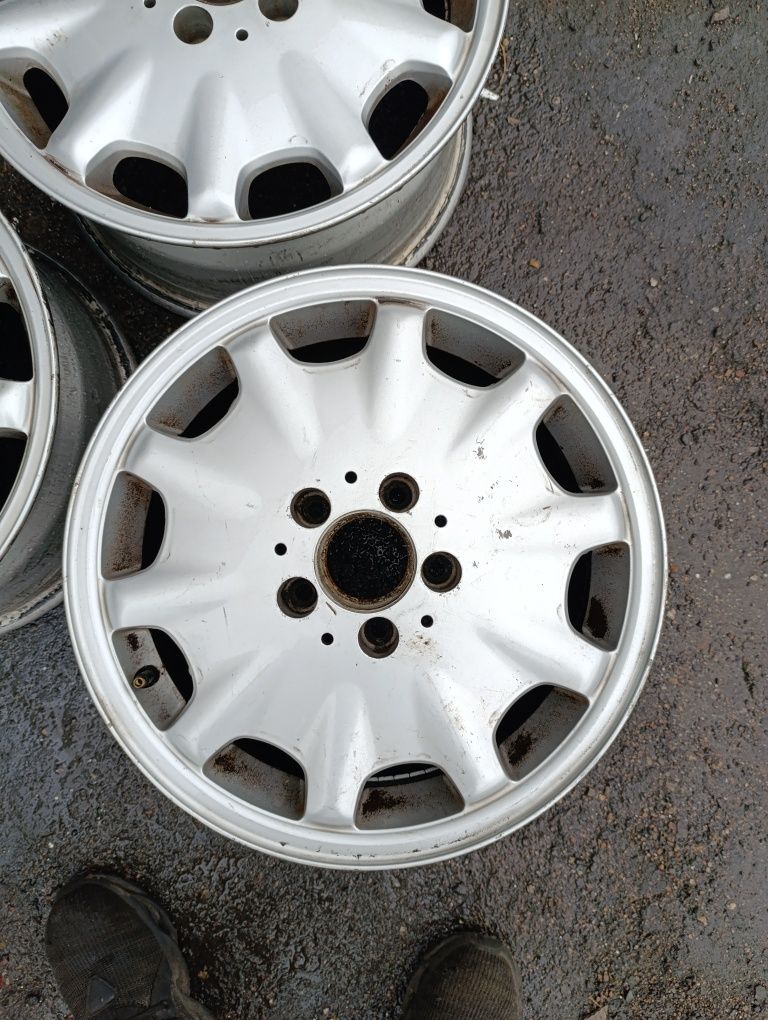 Диски л.п R16 2 штуки 5*112 на Мерседес