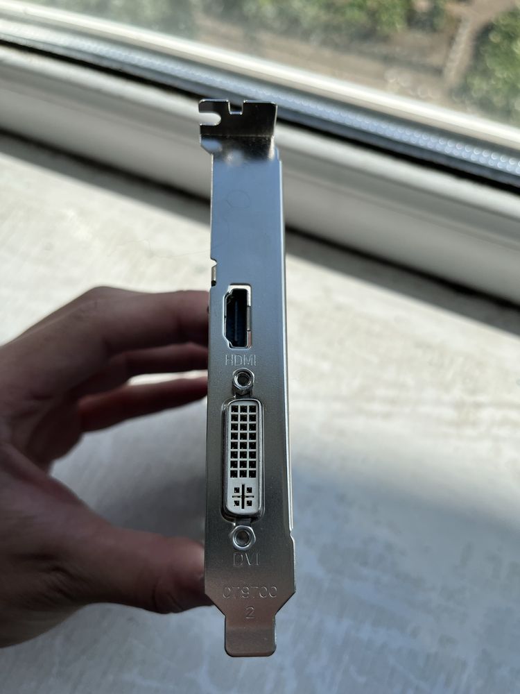 Видеокарта GT 730 2 gb