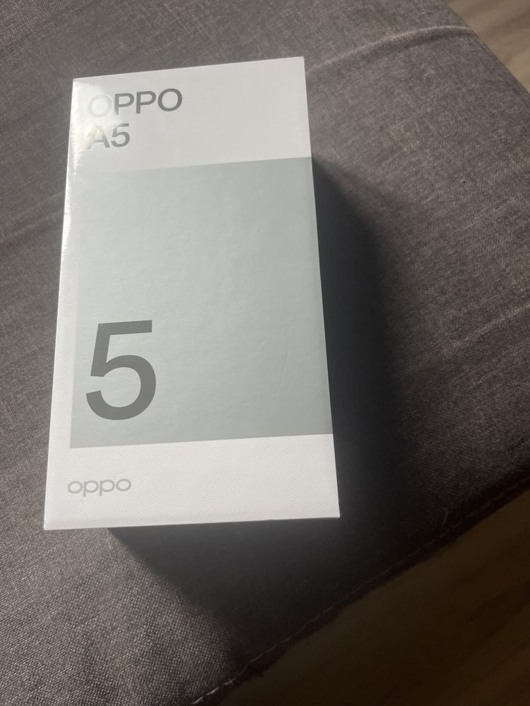 OPPO A5 сотовый телефон новый в упаковке