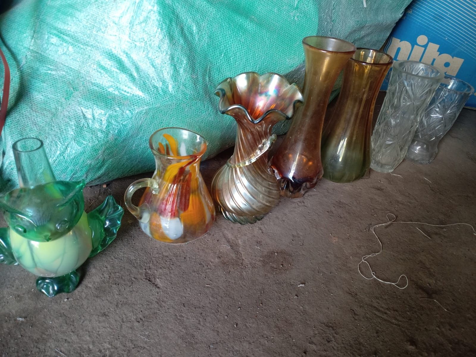 Продам вазы для цветов из хрусталя и стекло.
