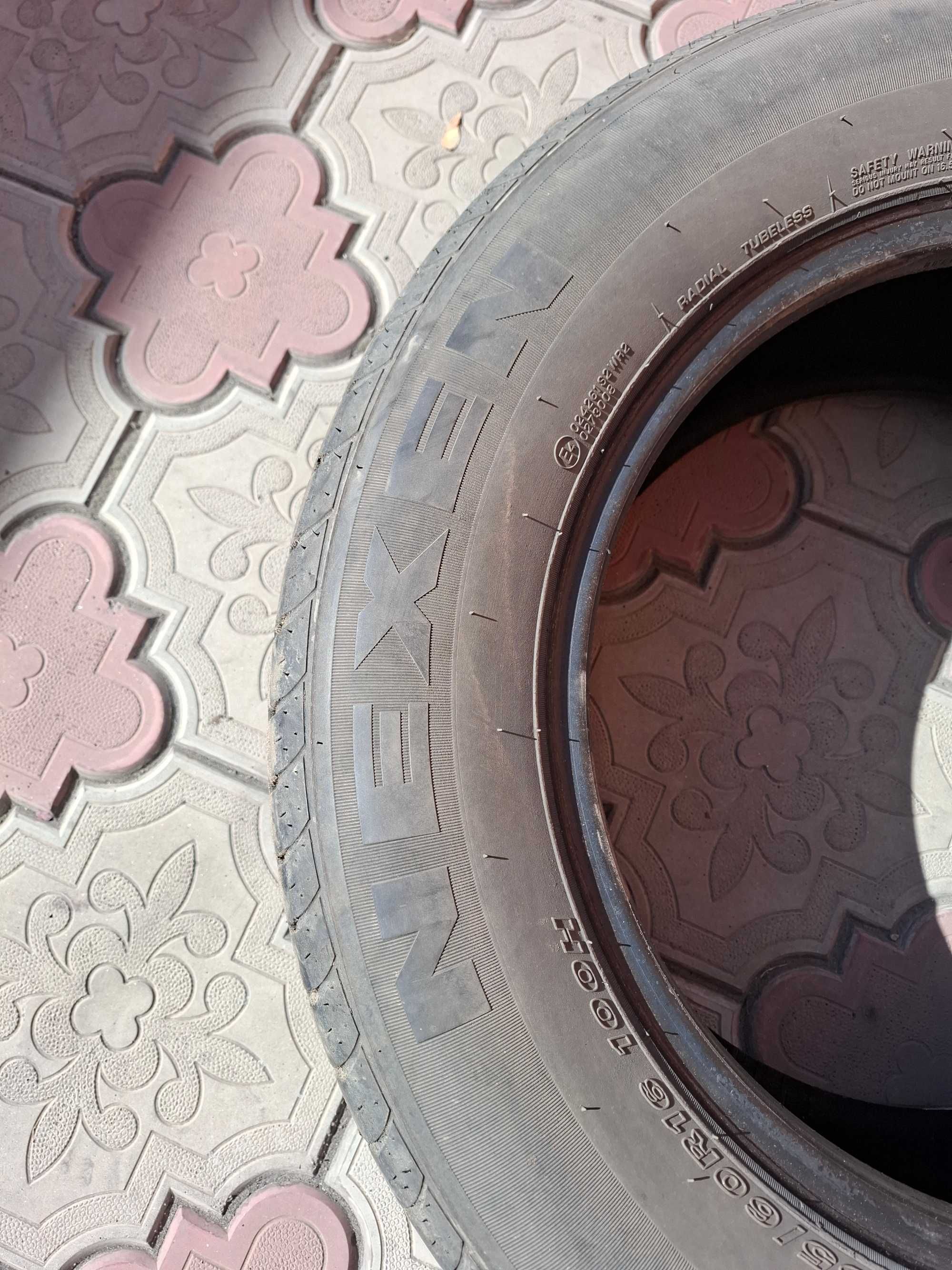 Автошины б/у  Nexen (Корея) 235/60 R16 4шт.
