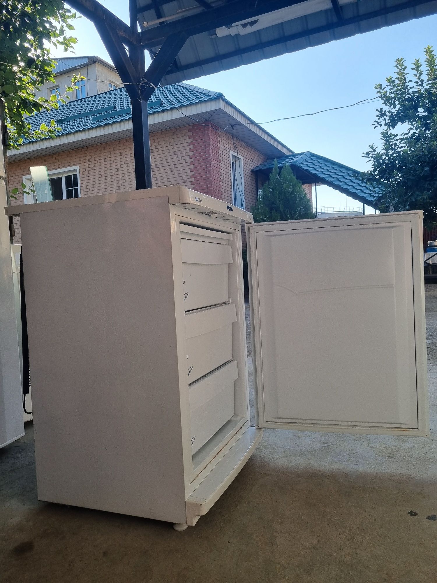 Морозильник Pozis на 130л