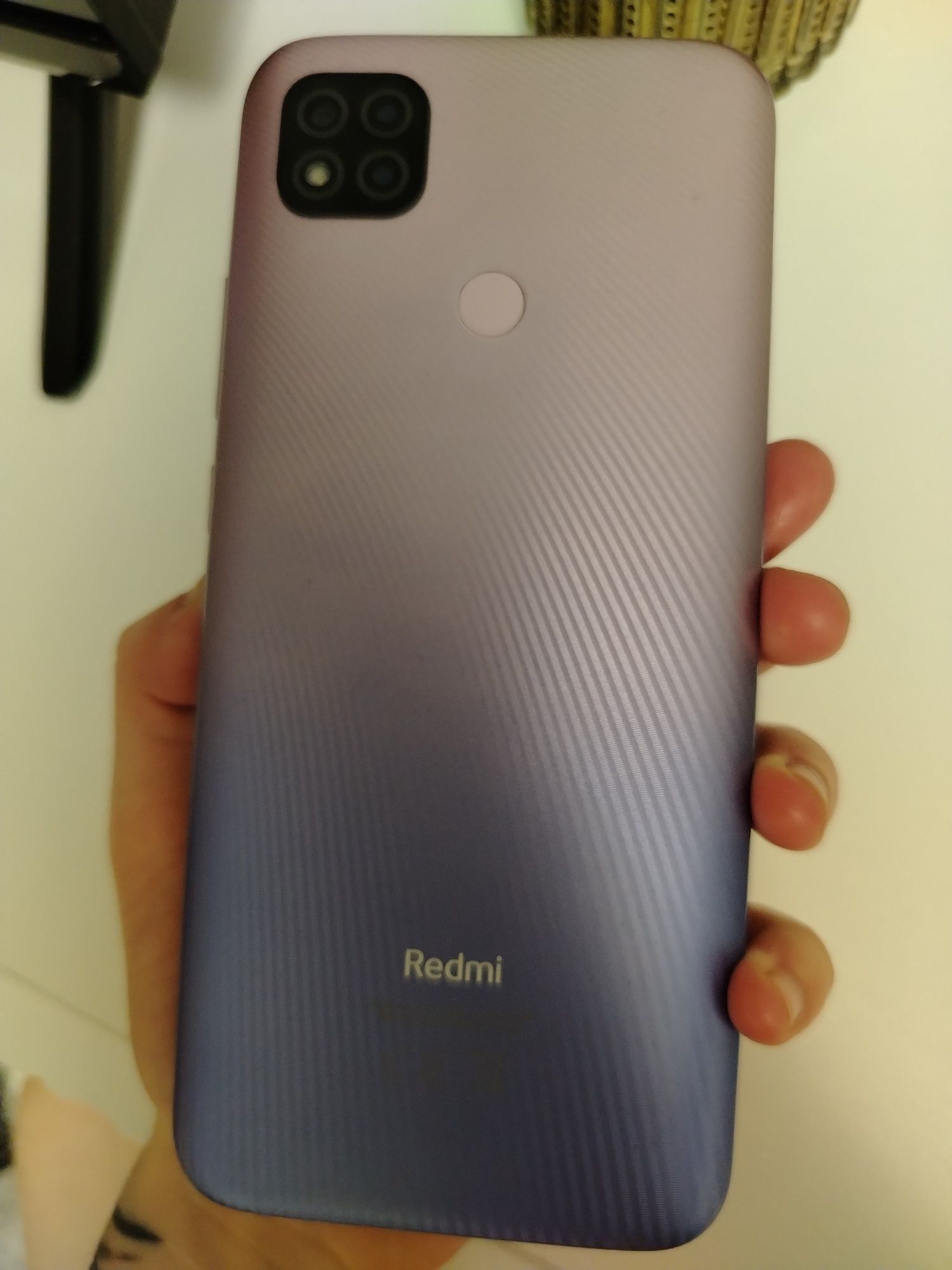 Продам телефон Redmi 9c