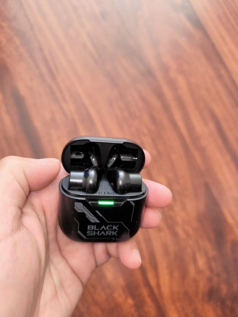 Наушники продам black shark joybuds.