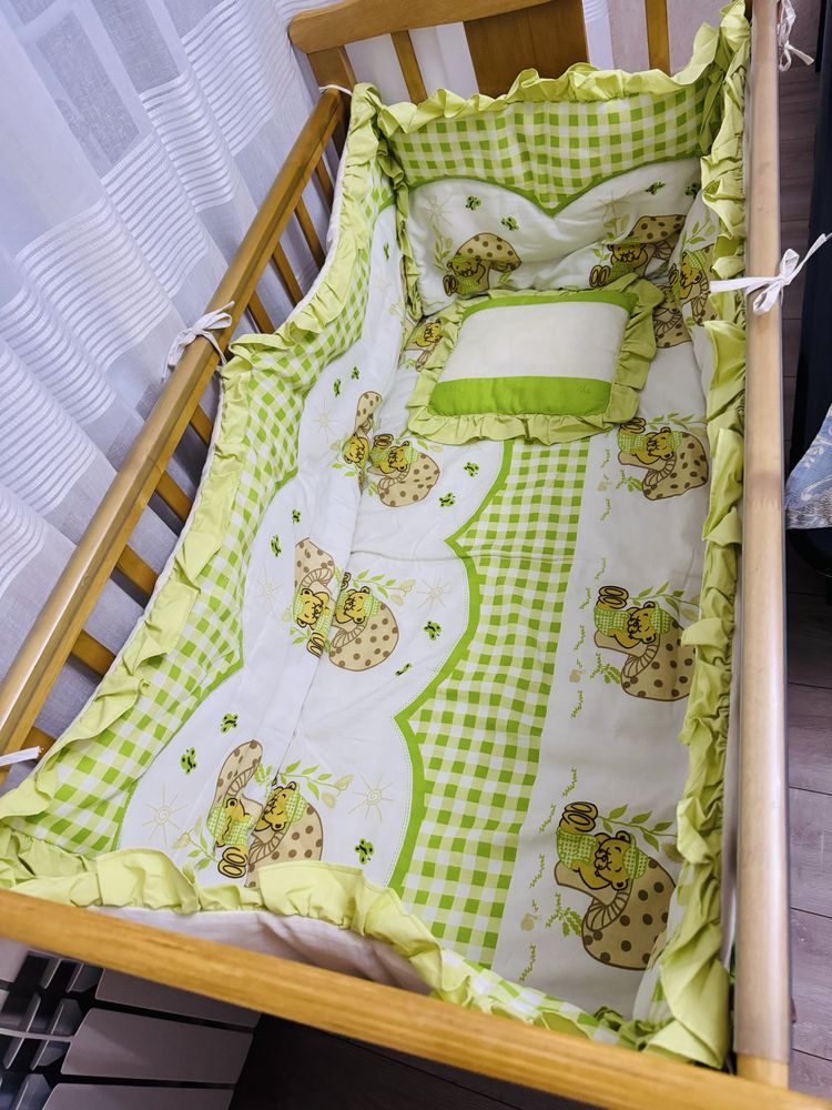 Кровать детский с матрасом